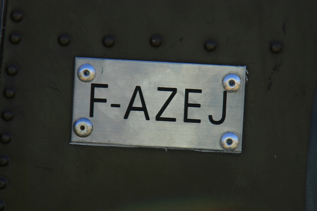 2008 06 LFQU F-AZEJ BEECH E-18S BICHETTE